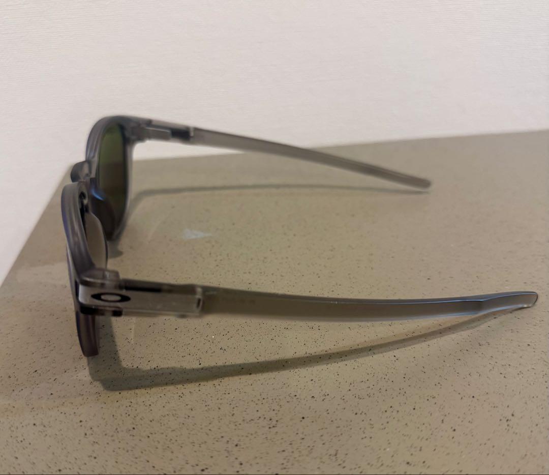 2時間限定値下げ！定価3万！Oakley サングラス