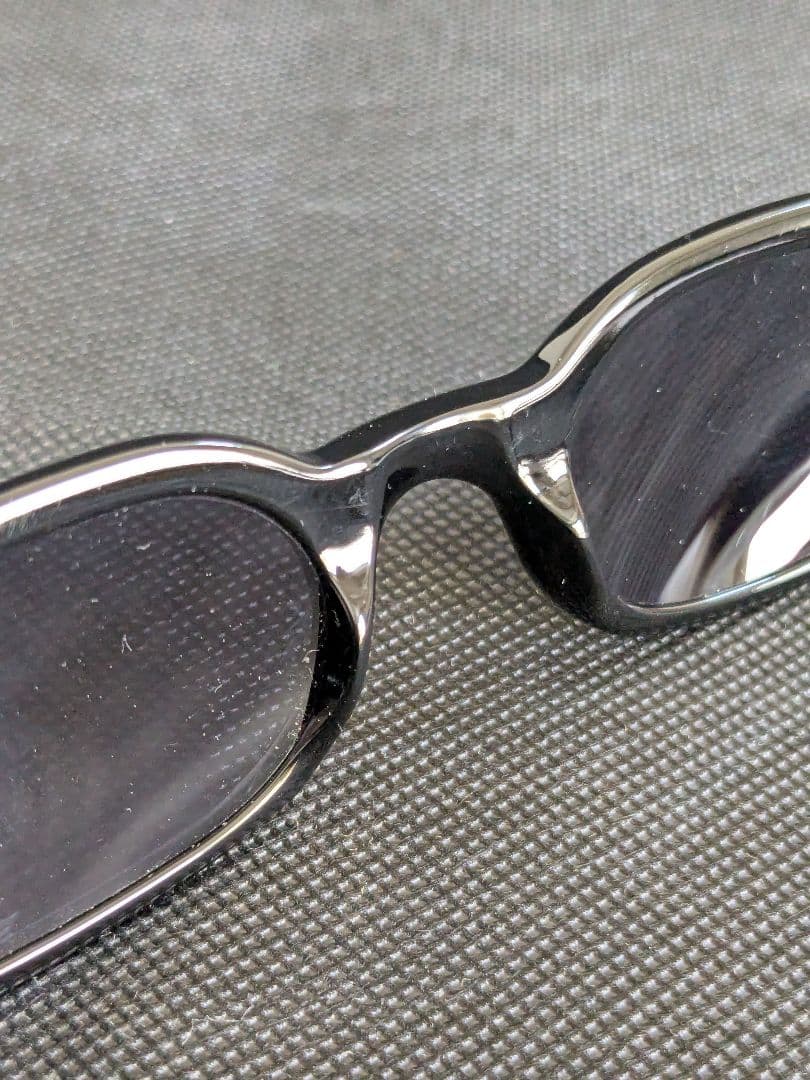 マ*ズ様 GUCCI サングラス 黒 メガネ ケース付 ヴィンテージ