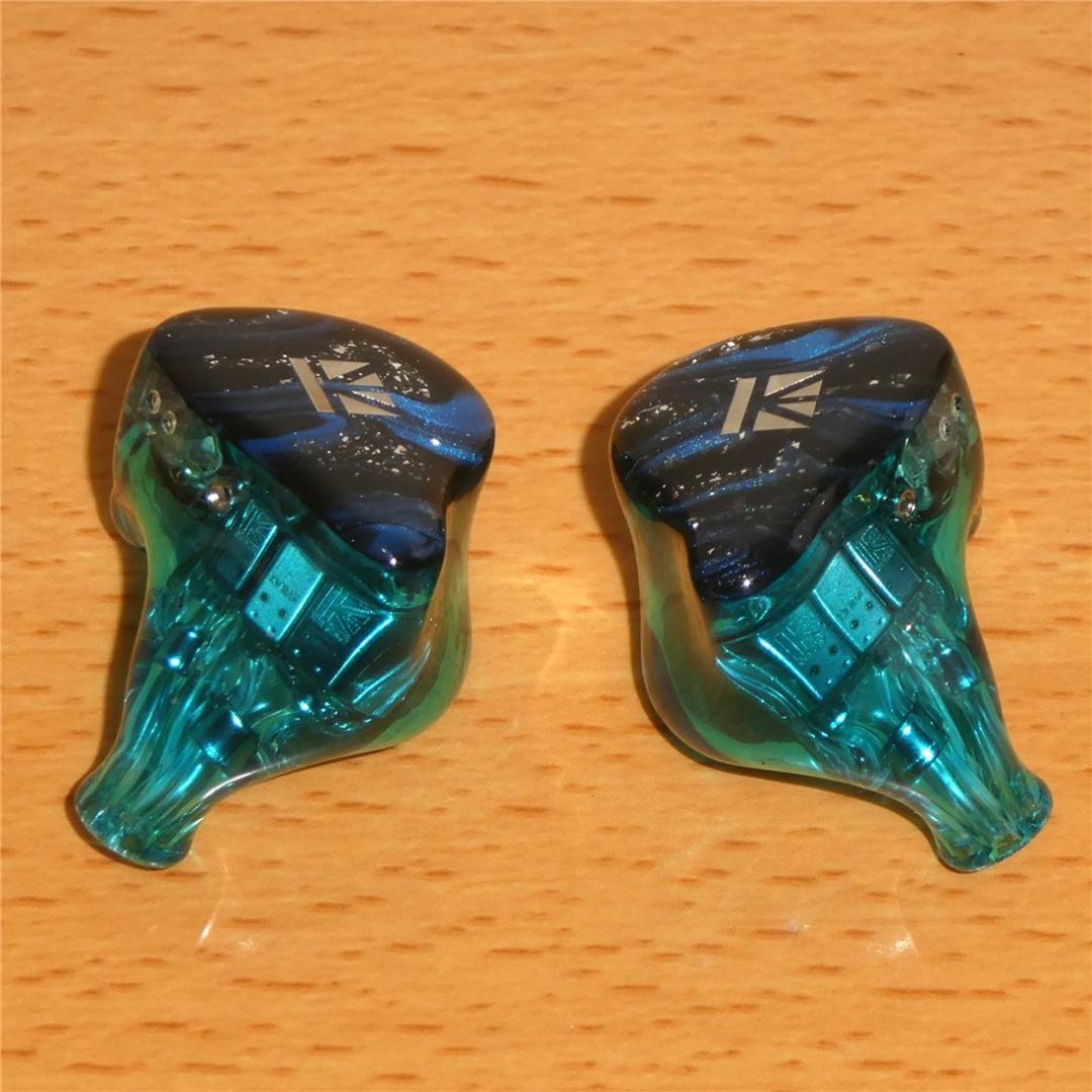 D*)様 美品 KBEAR Cepheus KB16 有線イヤホン 中華イヤホン