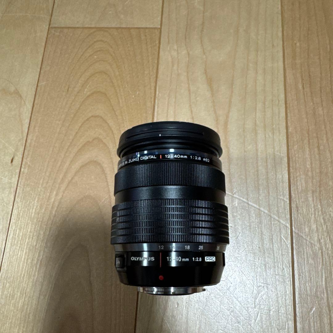 ジャンク　M.ZUIKO DIGITAL ED 12-40mm F2.8 PRO