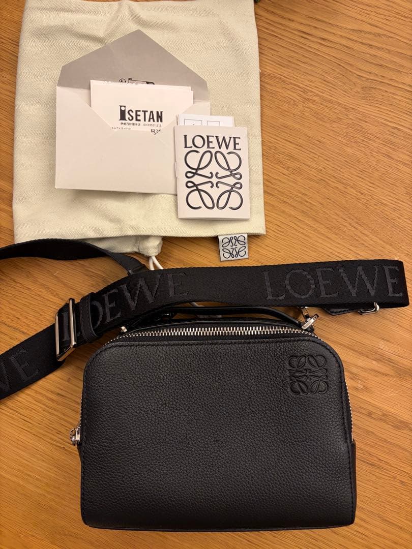 LOEWE ショルダーバック カメラバッグ