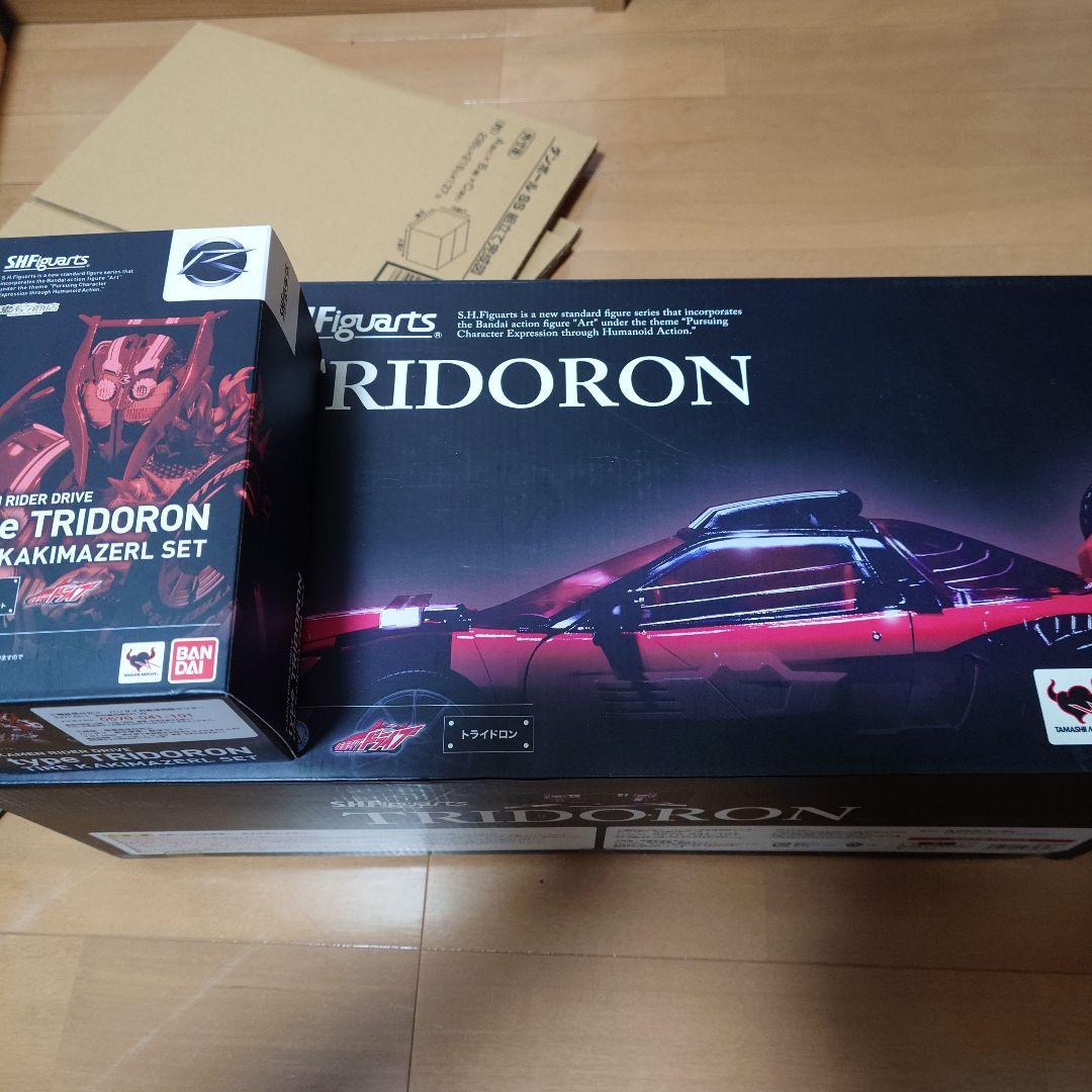 S.H.Figuarts フィギュアーツ　仮面ライダードライブ　トライドロン