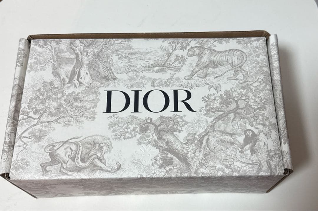 C*す様 ☆新品未使用☆Dior クリスマスコフレ 2025 アイシャドウパレッ