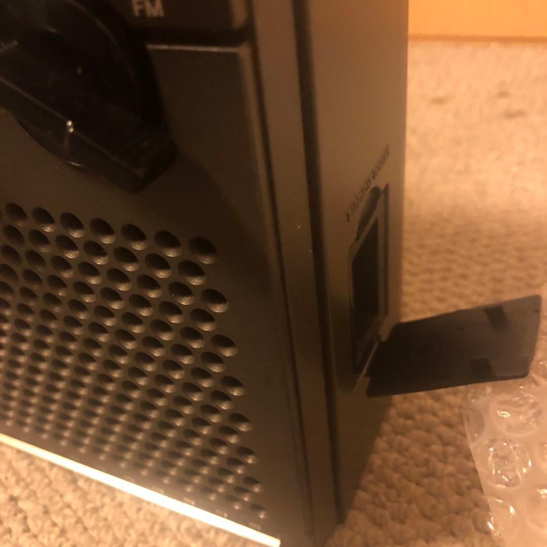 SONY ICF5900ラジオ 本体後期型だと思います。