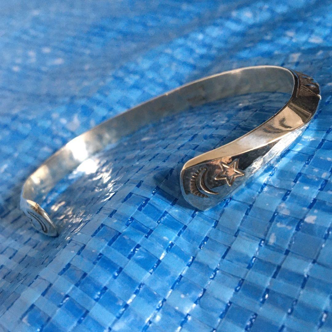 ワイリーセカテロ　シルバー　バングル　ナバホ