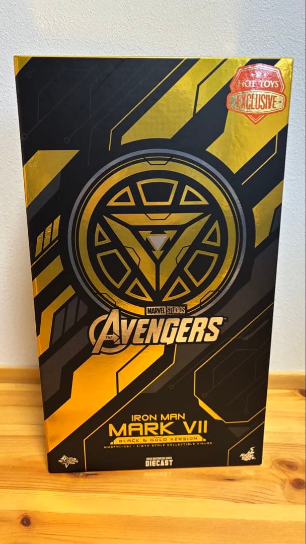 ホットトイズ　 『アベンジャーズ』アイアンマン・マーク7（ブラック＆ゴールド版）
