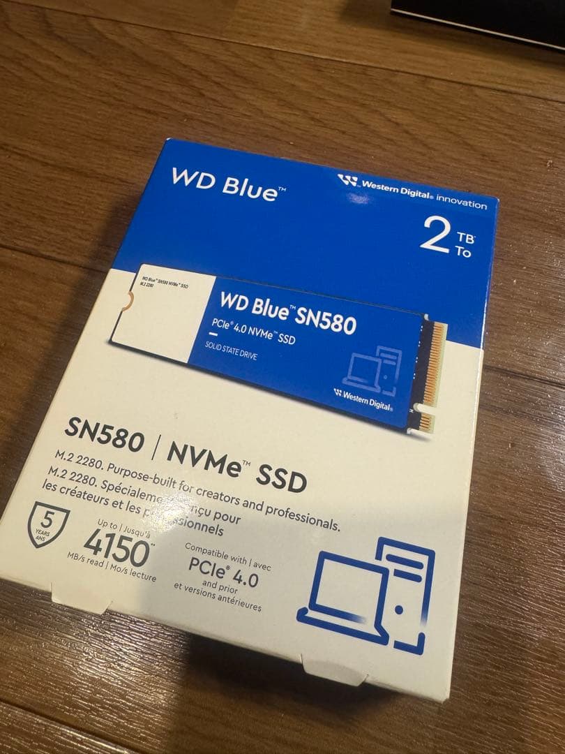 は*け様 WD Blue SN5000 NVMe SSD 2TB M.2 ケース