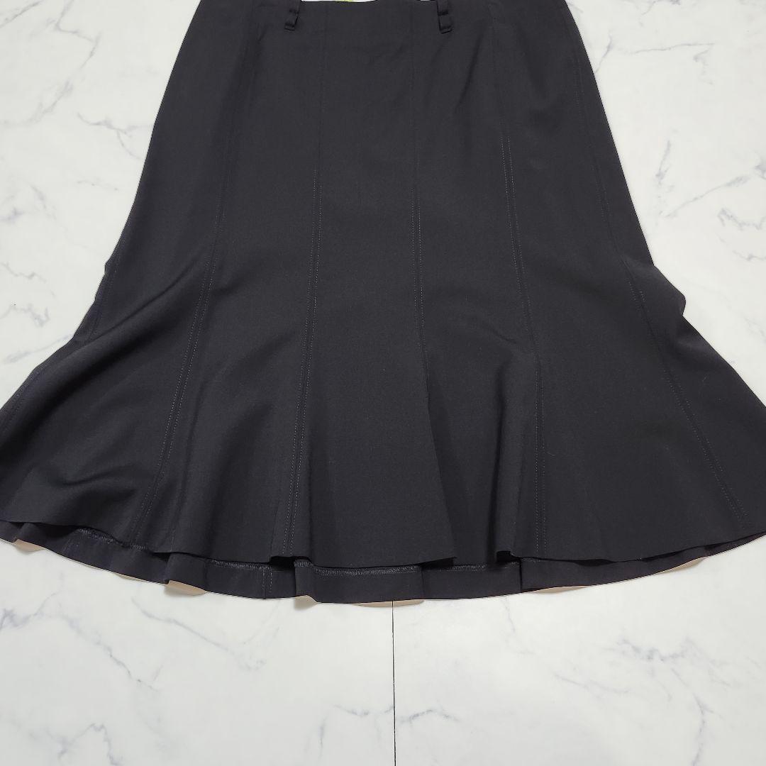 バーバリーロンドン　スカートスーツ　セットアップ　イタリア製生地　40　ブラック