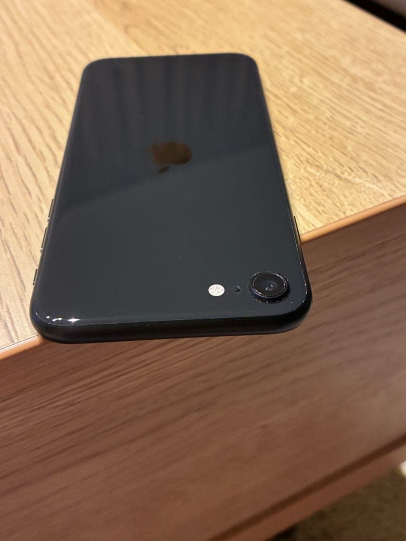 美品　iPhoneSE2 64gb ブラック　第2世代