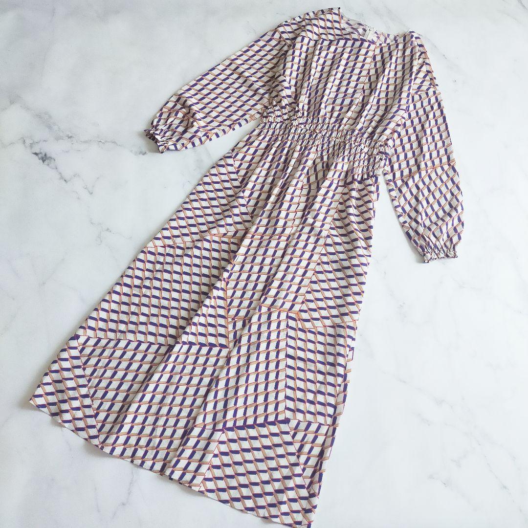 新品未使用　アルアバイル　バイヤスキカPTシャーリングワンピース　総柄　手洗い可