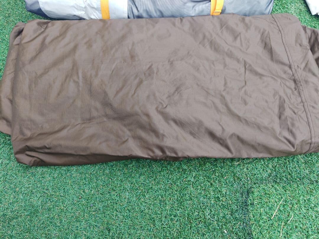 雪峰祭限定　ランドロックアイボリーブラックフレーム