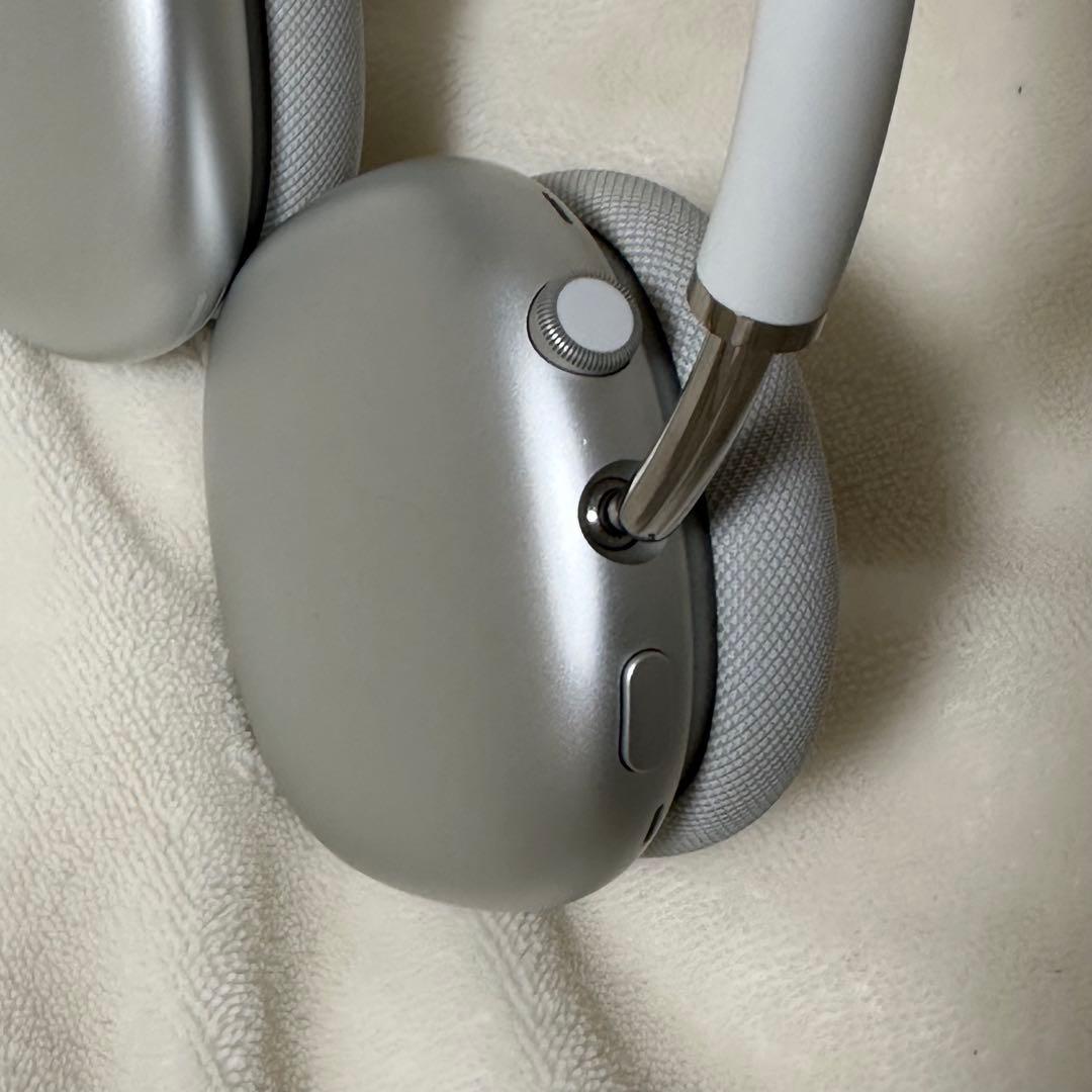 【美品】AirPods Max シルバー正規品付属ケース付きノイズキャンセリング