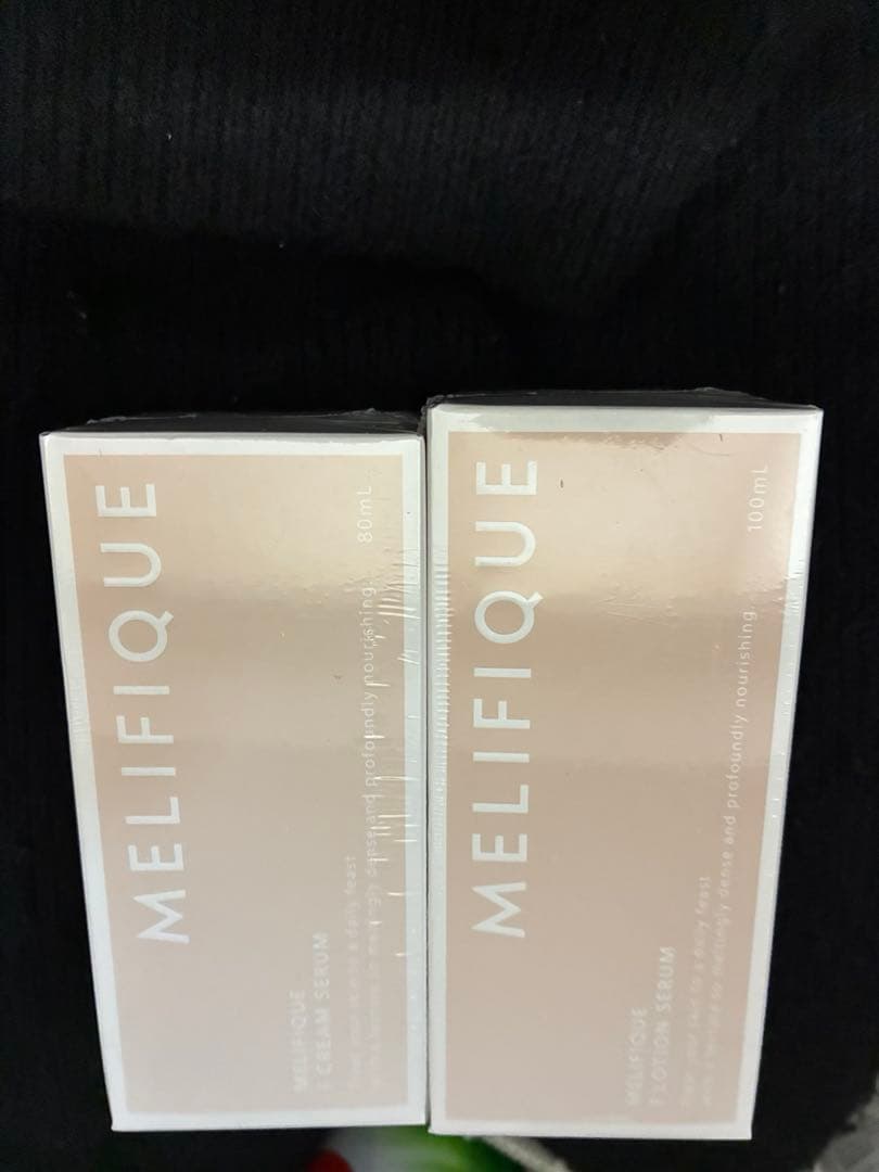 メリフィーク　MELIFIQUE 化粧水乳液セット