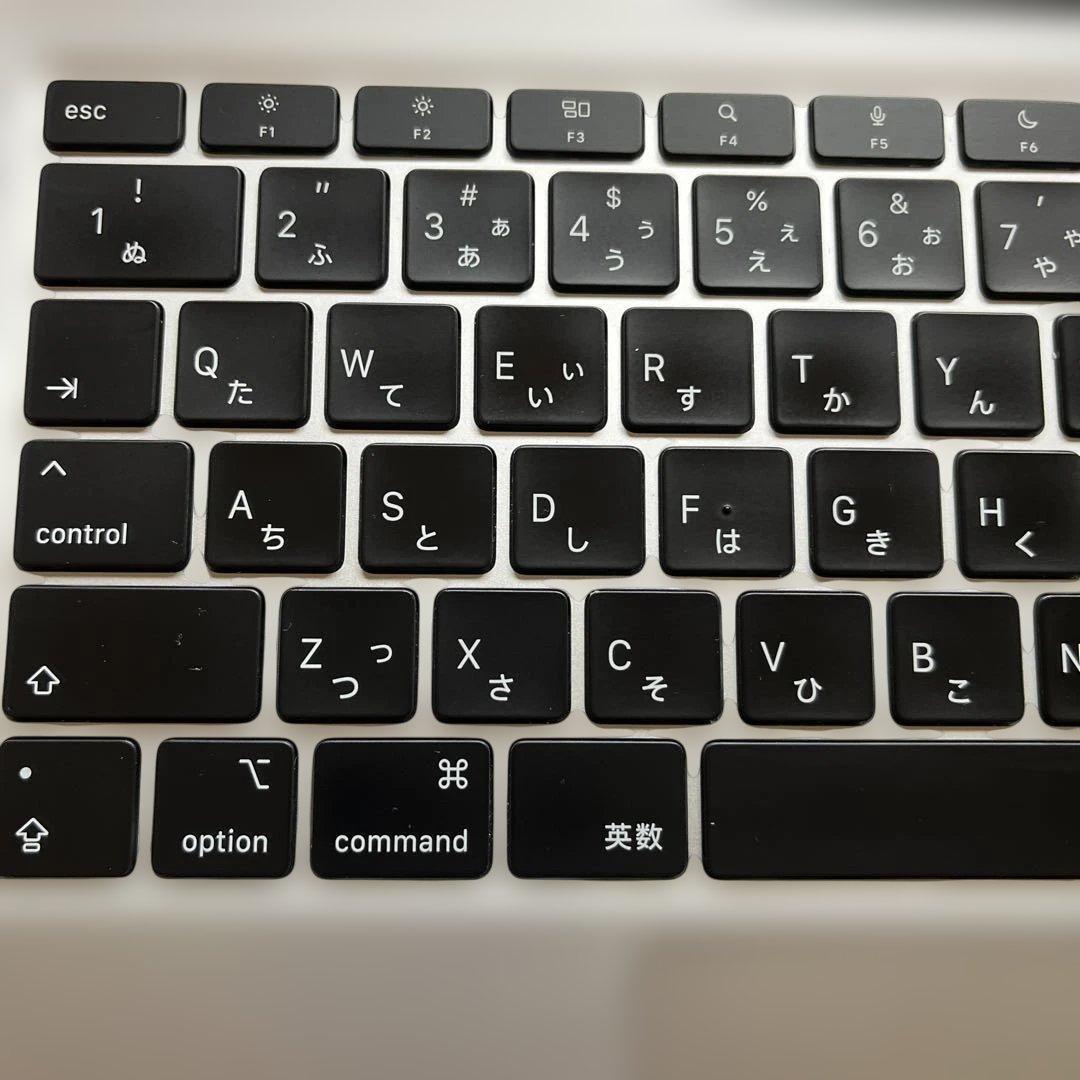 MacBook本体 Apple MacBook Air M1 (2020 )13 8GB 256GB