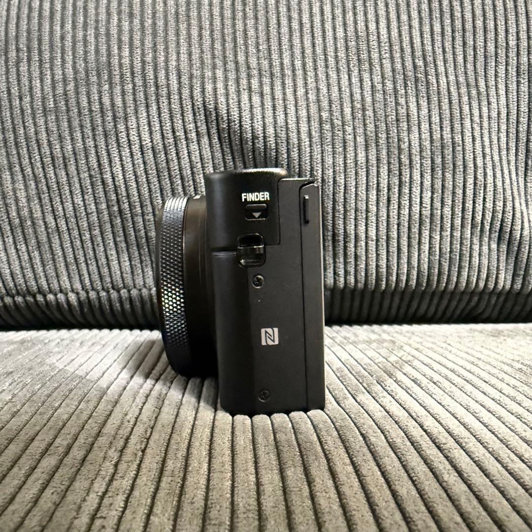 おまけ付き　美品SONY DSC-RX100M7