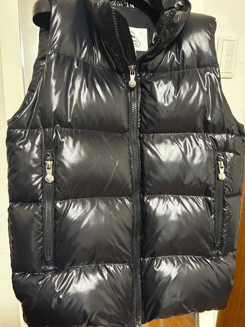 【美品】PYRENEX ブラック ダウンベスト M