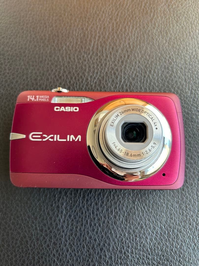 CASIO カシオ　デジタルカメラEX-Z550 本体と付属品