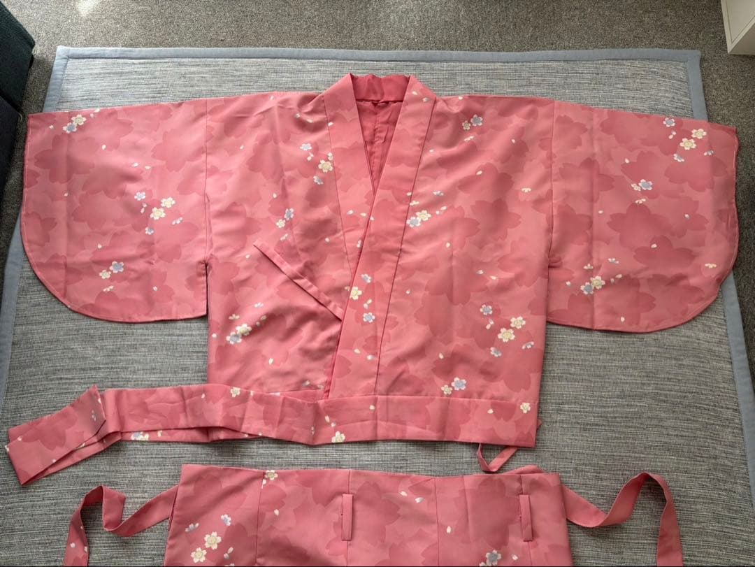 komugi　二部式着物（小紋）和装下着、足袋付き、草履、エプロン✖️2