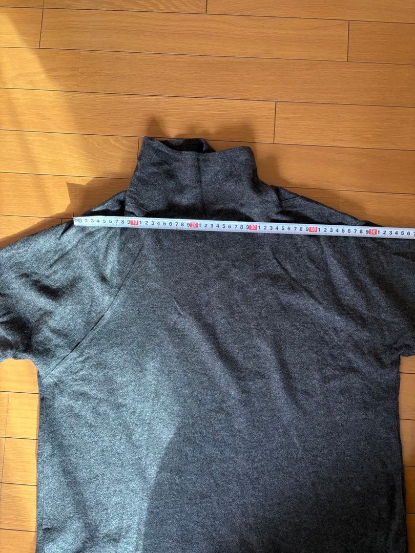 ババグーリ Babaghuri ダークグレー タートルネック チュニック