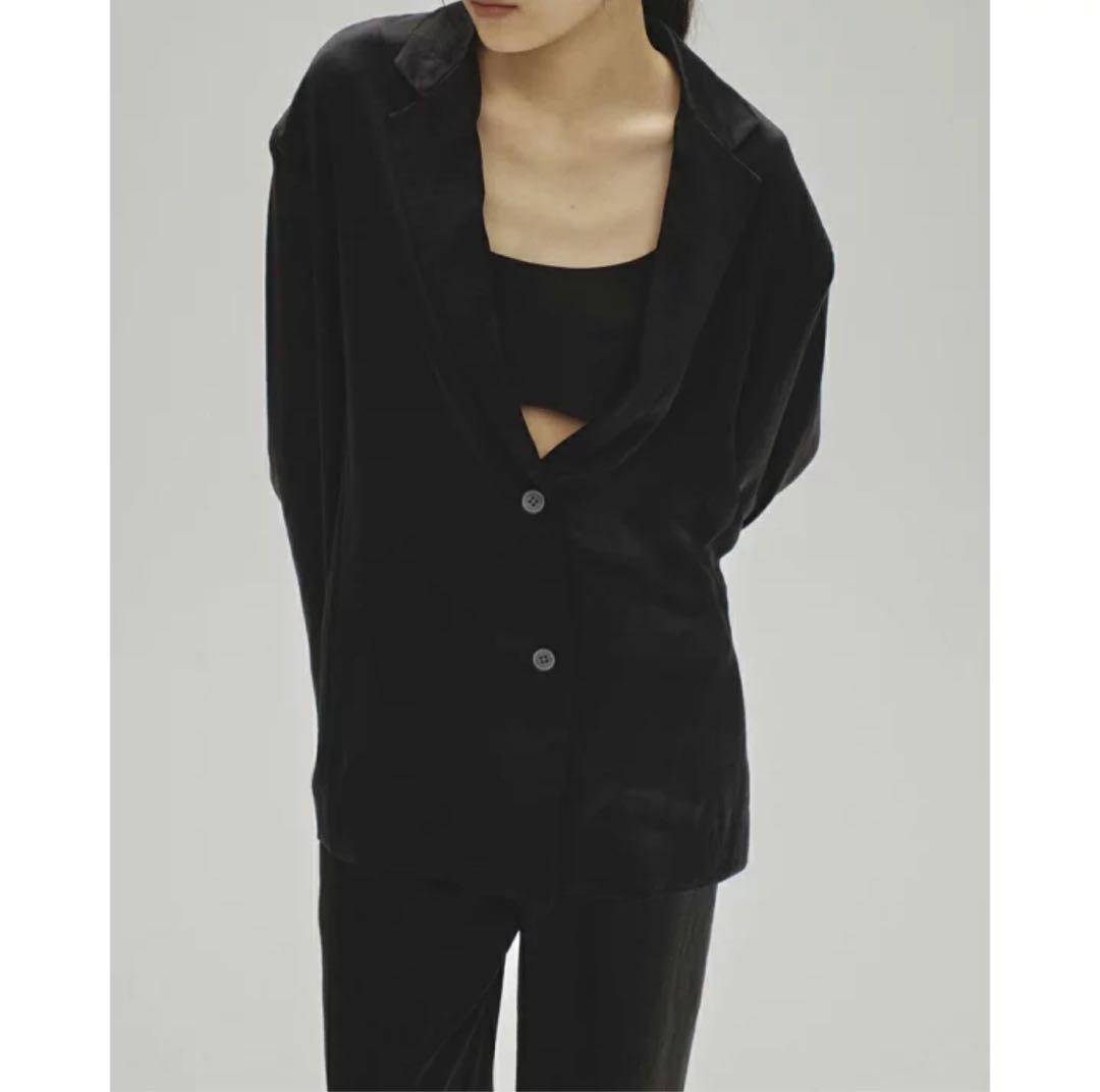 【美品】todayful 2025・SATIN OVER JACKET ブラック