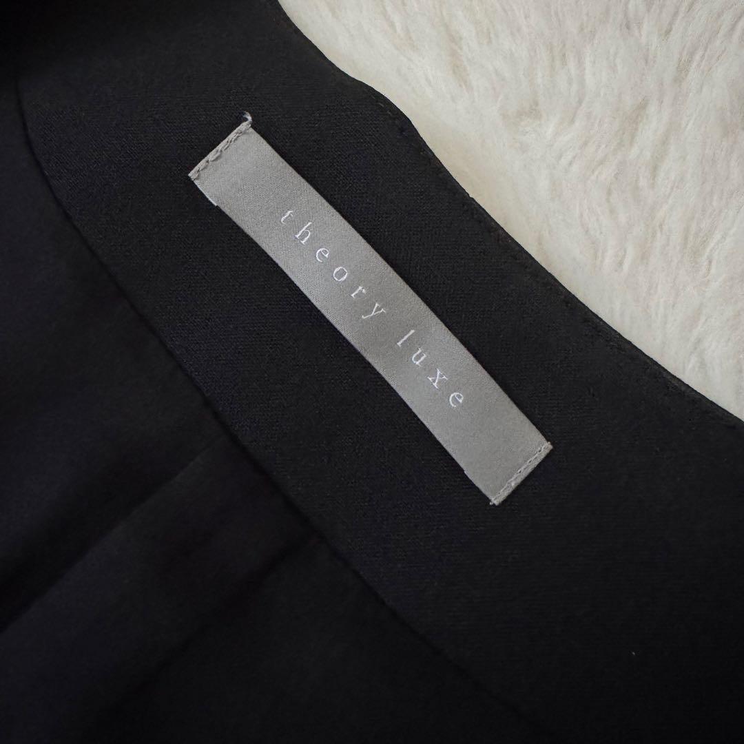 美品　theory luxe ロングジレ　Salind 黒　38