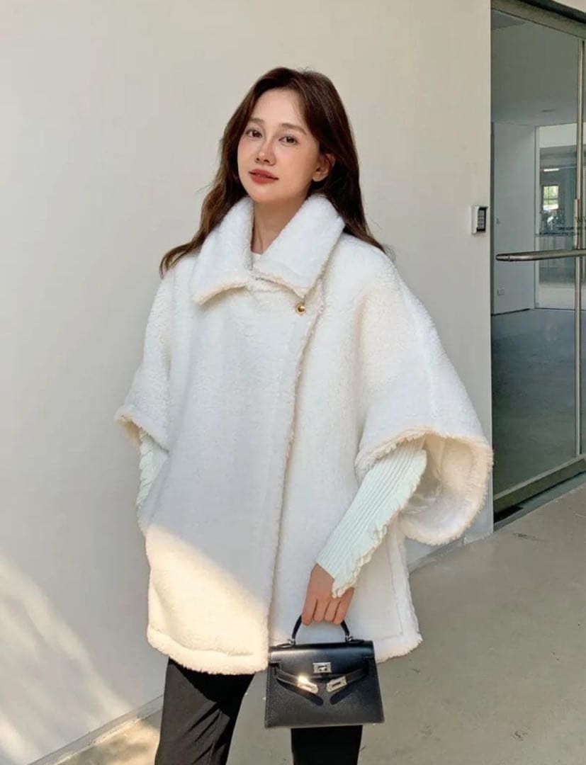 値下げ⭐︎birthdaybashボアコートホワイトポンチョ