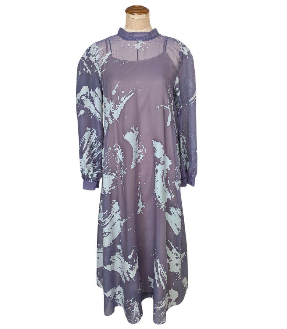 Ameri　RUBBER PAINT ART SHEER DRESS