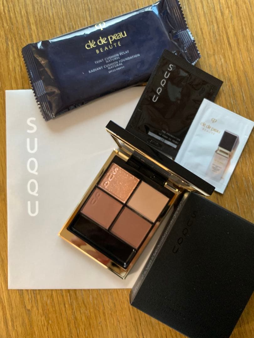 SUQQU シグニチャーカラーアイズ S02 霜華　クレドポーボーテ　サンプル付