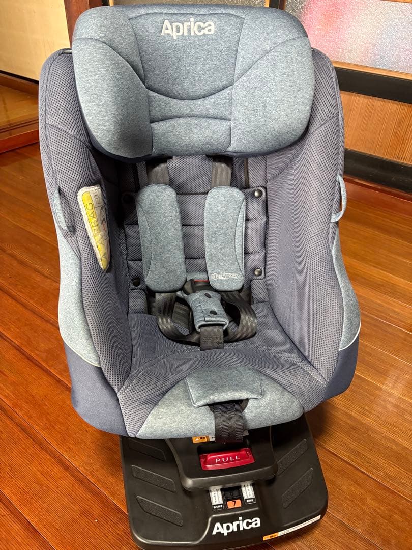 アップリカ クルリラAD シートベルト/ISOFIX両方対応