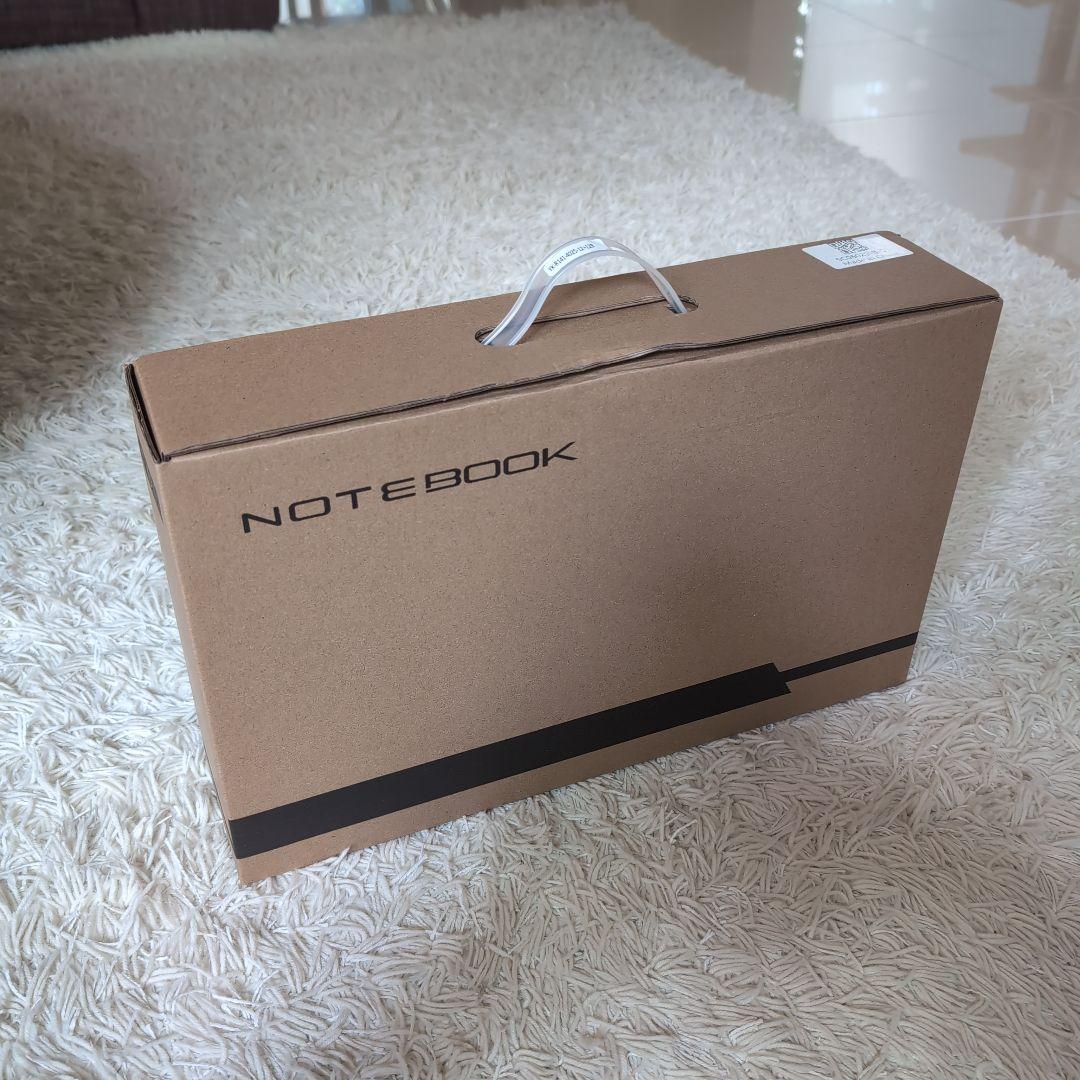 丸*福様 MacBookっぽいWindowsノートPC 未使用