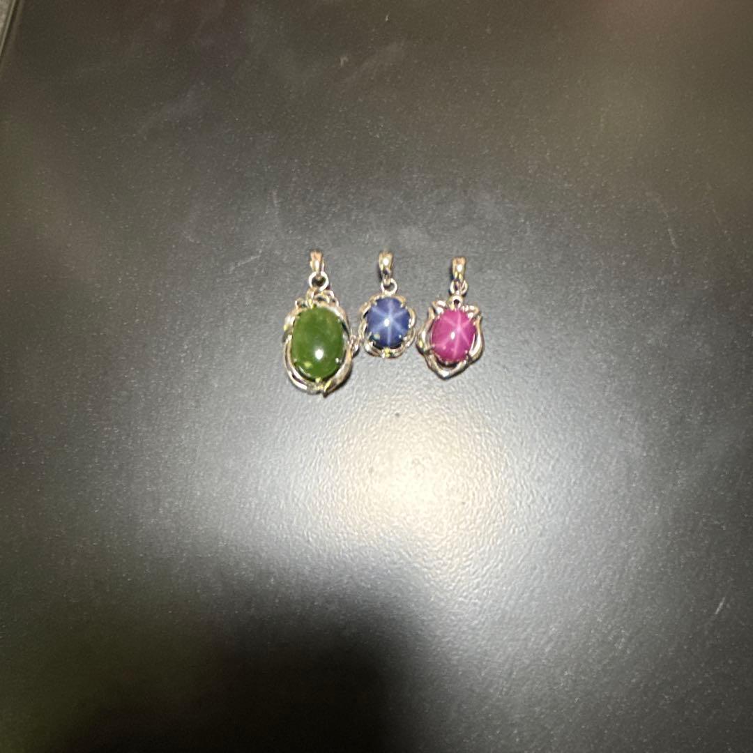 宝石ペンダント 3個セット　18K ホワイトゴールド？