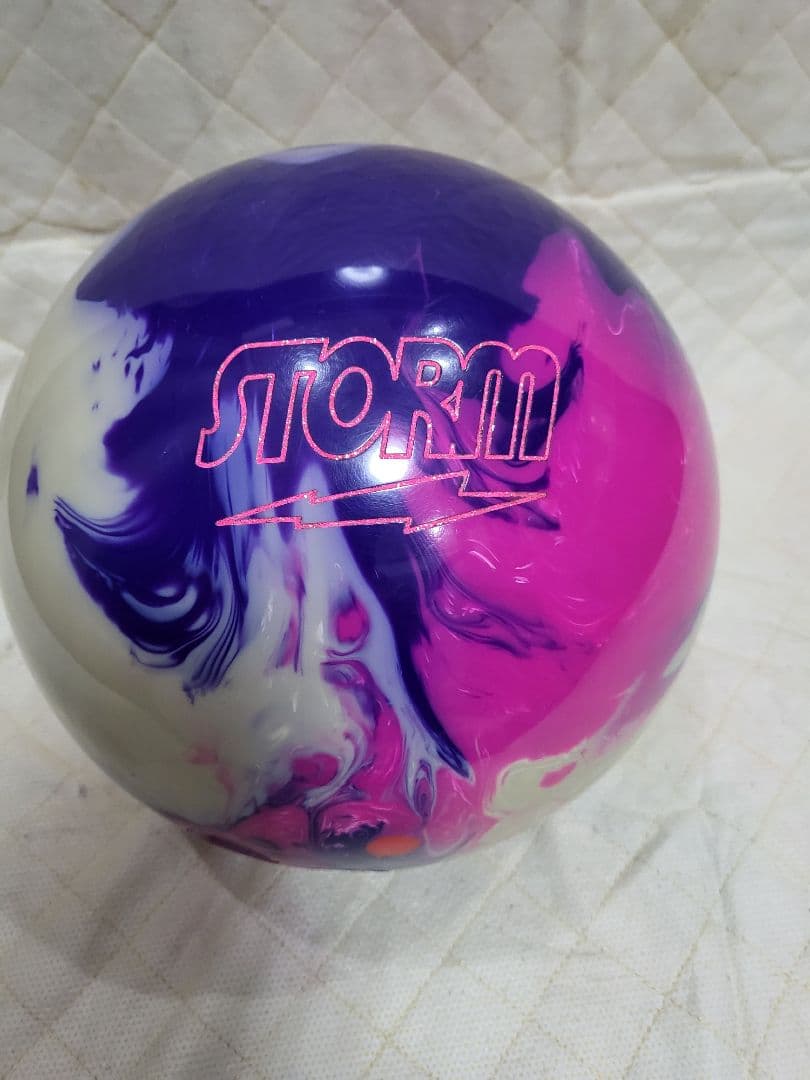 ボウリングボール アイオンマックス 15P