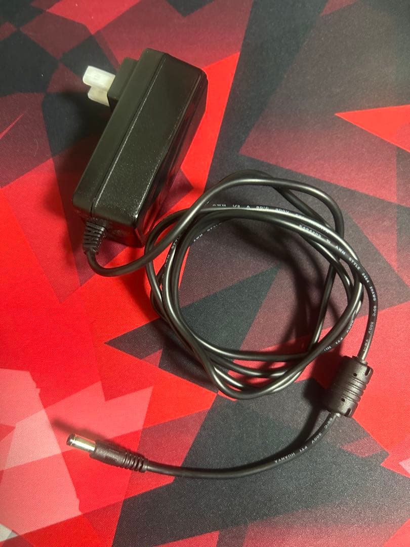 Minifire 180Hzゲーミングモニター