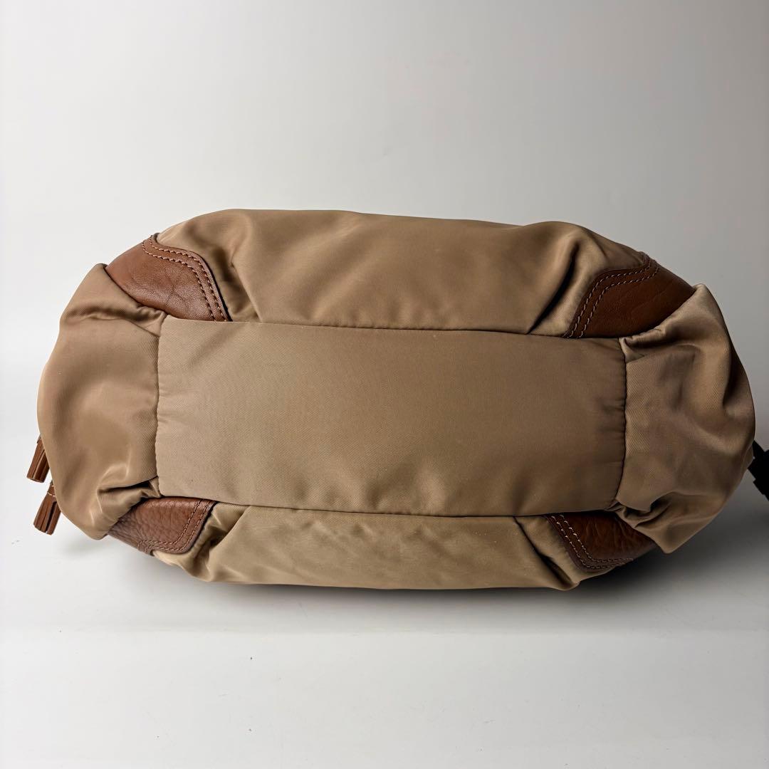 アルビバーバリーブルーレーベル ワンショルダーバッグ ホースロゴ金具